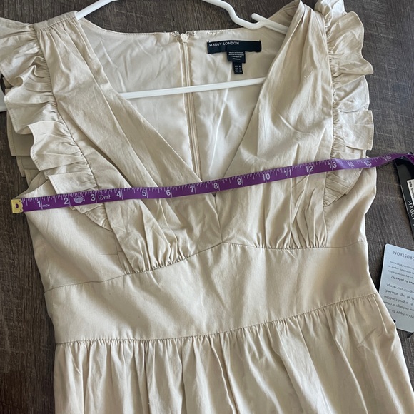 Maggy London V-neck sleeveless dress in Sand, 0 - Picture 6 of 8